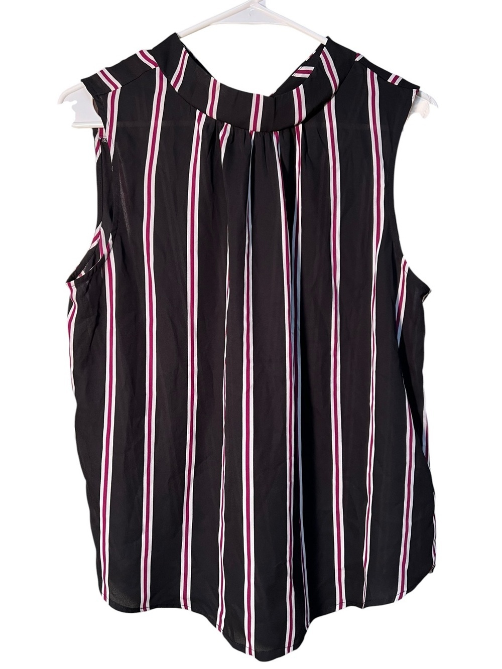 Who What Wear Women's Size Large Sleeveless Mock Neck Blouse Black Pink White‎